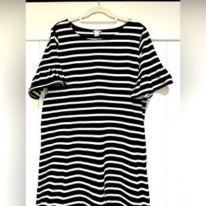 J CREW Cotton Black Striped dress w/Flutter sleeves